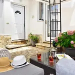 Herak Apartment *