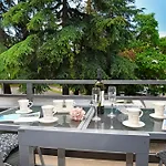 Herak Apartment *