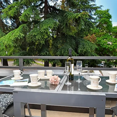 Herak Apartment *